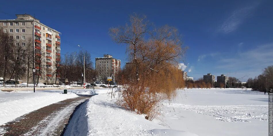 Сормовский парк зимой нижний новгород. Храм нечаянная радость в нижнем новгороде. Погода на завтра нижний новгород. Метеор нижний новгород сормово. Погода в сормовском районе нижнего новгорода.