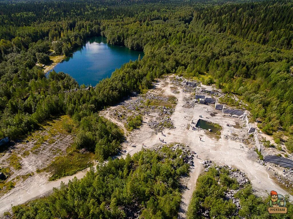 Рускеала карелия итальянский карьер. Карьеры карелия работа. Мраморное озеро сортавала карелия. Горный парк рускеала итальянский карьер. Гранитный карьер мраморный рускеала.