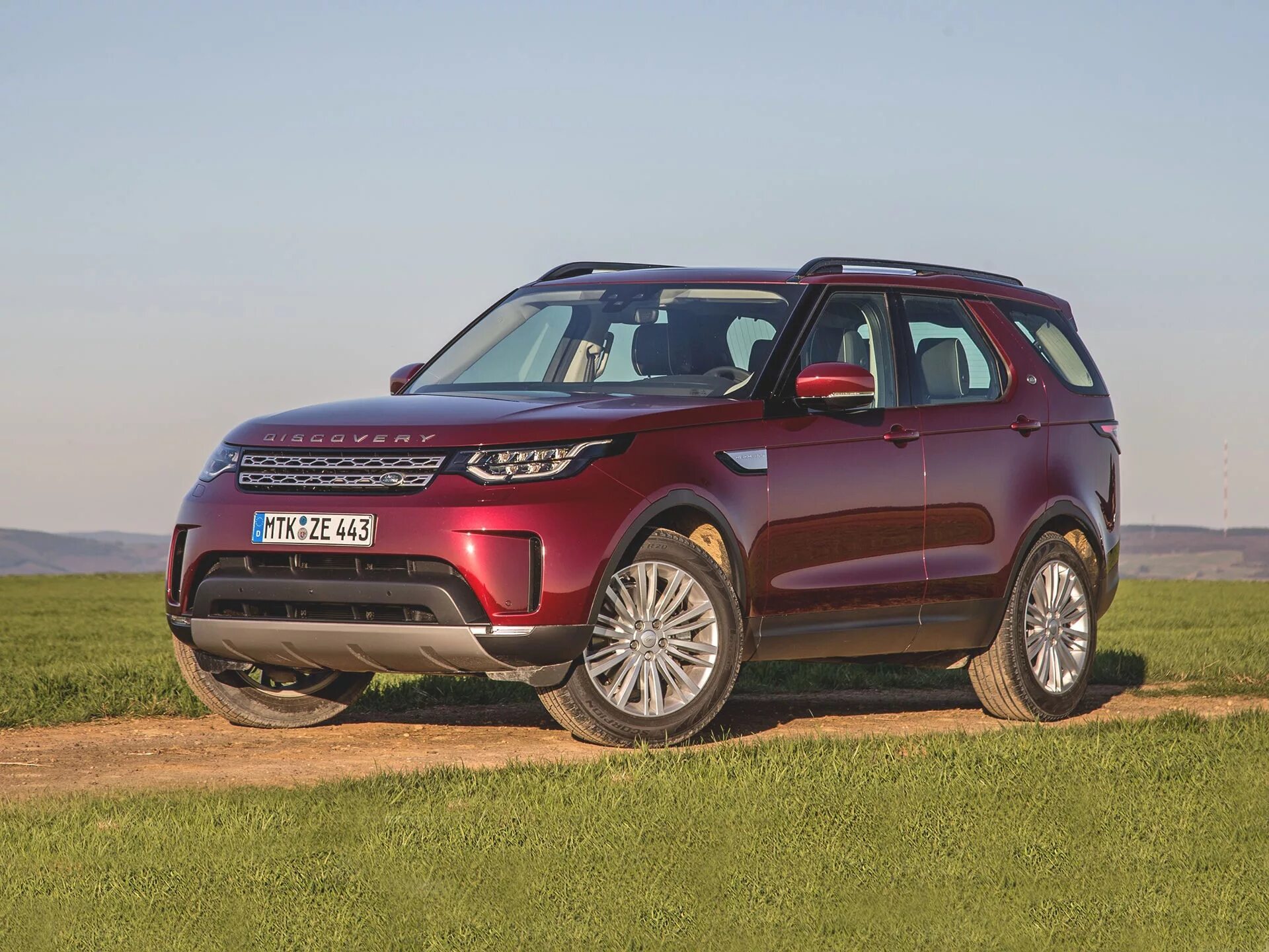 Рендж Ровер Дискавери 5 2017. Land Rover Discovery новый. Ленд Ровер 5 поколения. Китайский ленд Ровер Дискавери.