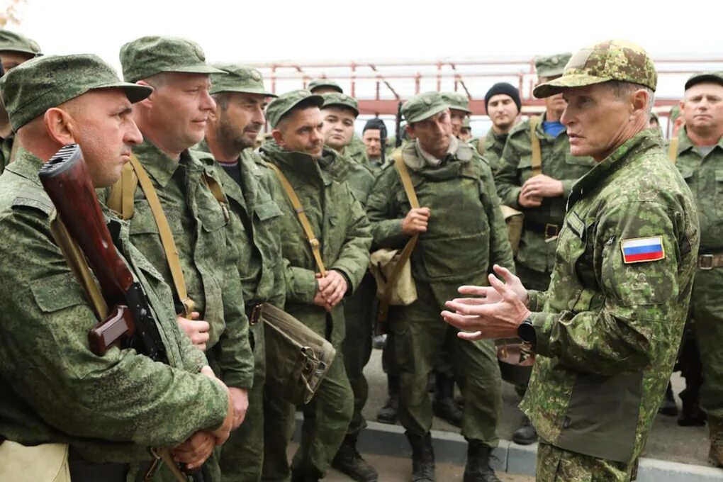 Полигон для стрельбы. В приморском крае школьники. Военный центр авангард пенза. Военные сборы запасников резерв. Призывной пункт приморского района сизова 24.