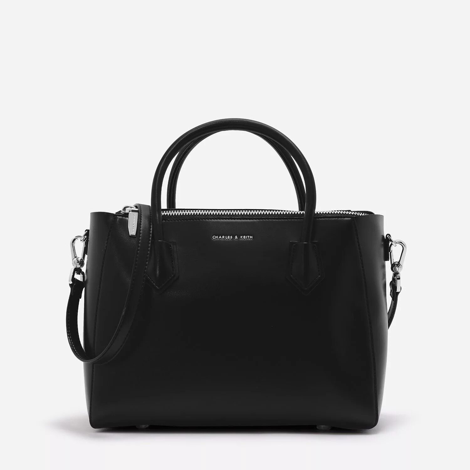 Charles Keith сумки. Charles Keith сумки интернет магазин. Charles Keith сумка черная маленькая. Сумка Itzy Charles Keith. Сумка charles keith