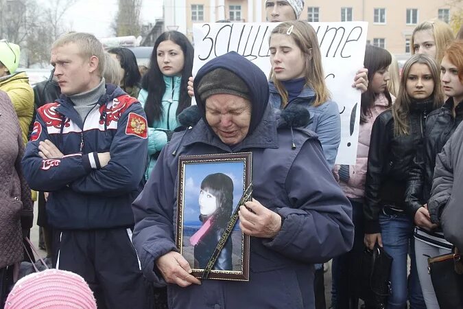 Елец люди. Митинг в Ельце. Люди на улице Липецк. Митинг в городе Елец.