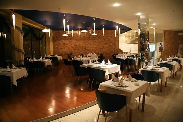 кафе пляж парк горького. кантри парк химки пляж. речной порт москва речной вокзал бассейн. яхт-клуб водный стадион. роял яхт-клуб ленинградское шоссе.