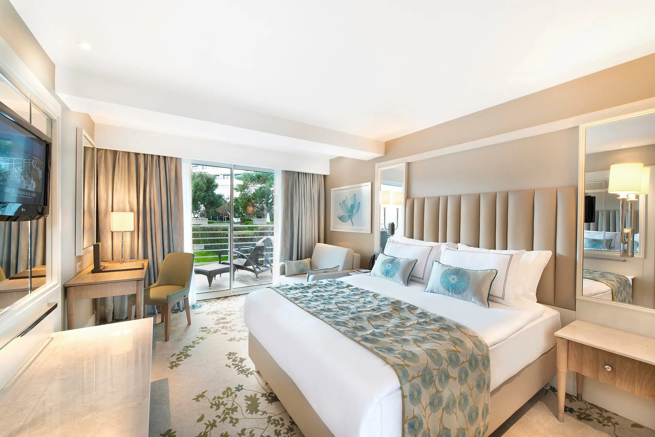Отель beach albatros resort 4. Titanic deluxe lara 5 турция. Отель титаник делюкс белек. Deluxe standard room. Single room.