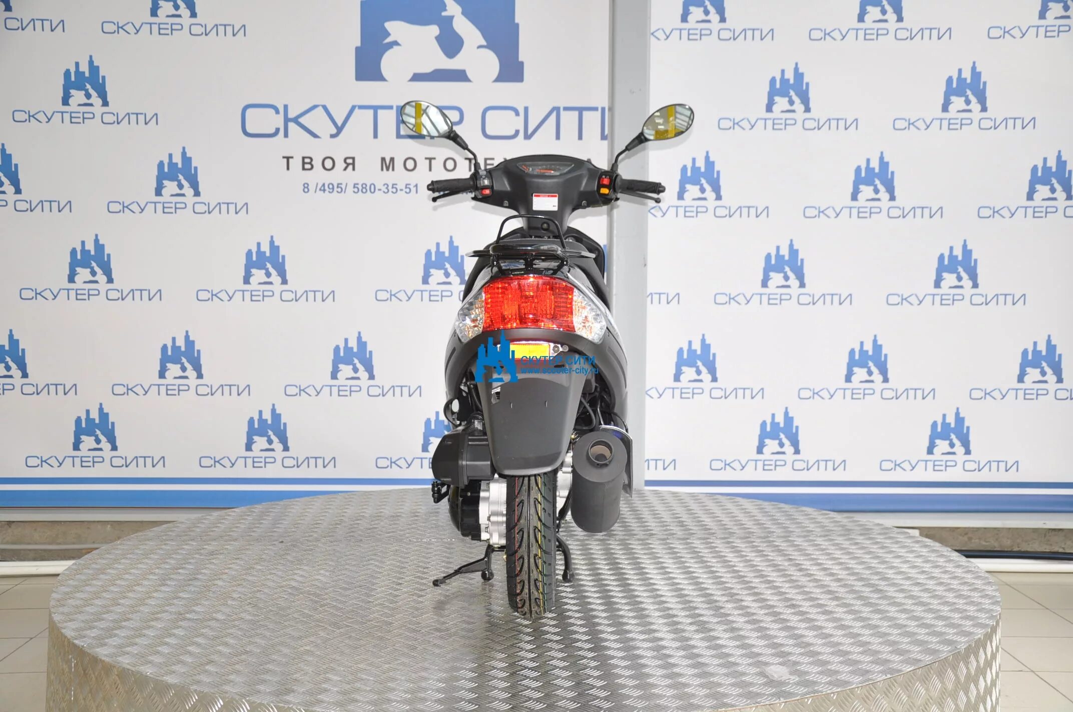 Скутер regulmoto digita 50(lj50qt-3l) серебро. Скутер wels sport fs. Digita 50 мопед. Скутер italjet digita 50. Regulmoto digita.
