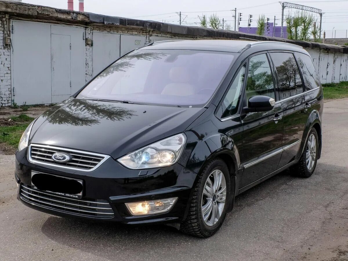 Купить форд галакси 2. Форд галакси 2011. Ford Galaxy 2011 года. Форд гелакси 2 Рестайлинг. Форд Гэлакси минивэн 2011 год выпуска.