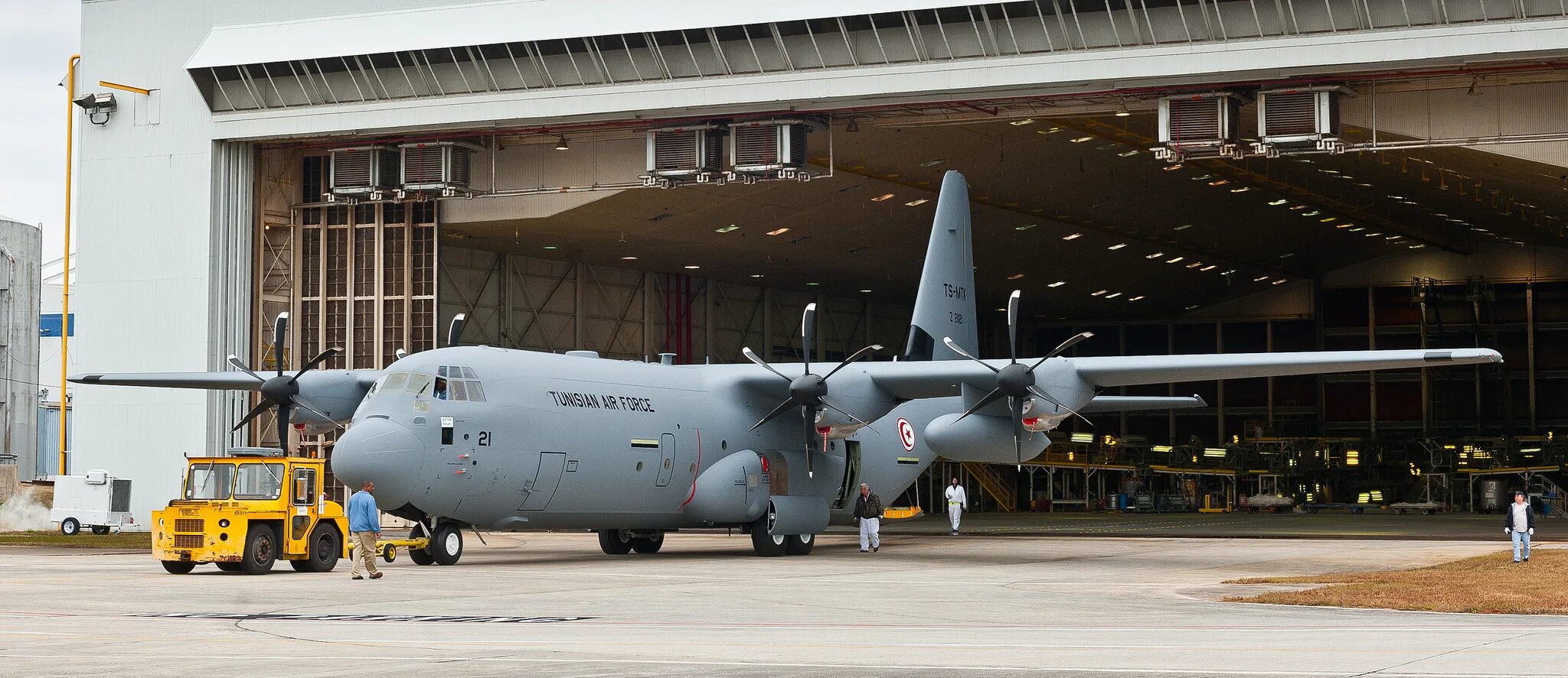 C-130j super Hercules. Lockheed Martin c-130j super Hercules. Lockheed Martin c-130j-30 super Hercules. Lockheed Martin c-130j.