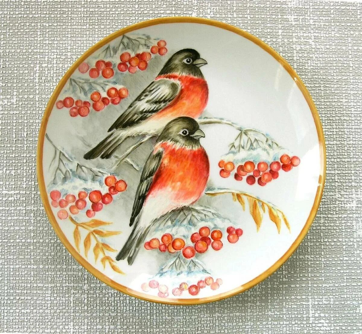 Посуда (чайная, кухонная, столовая) вторая младшая группа. Панно морская тематика. Тарелки из глины. Тарелки с изображением городов. Тему тарелка.