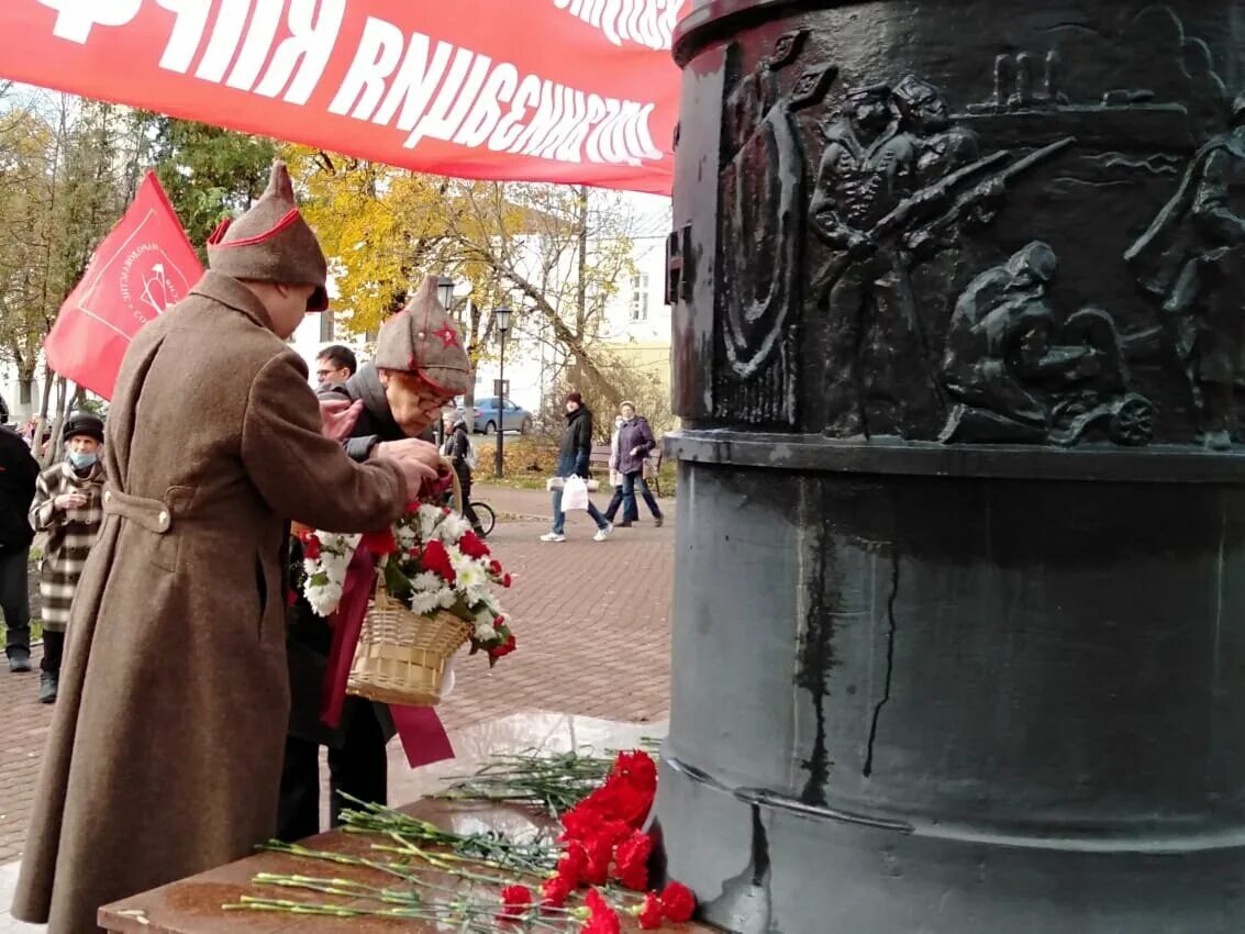 Годовщину великой октябрьской социалистической революции. Годовщина Великой Октябрьской социалистической революции. «27-Я годовщина Великой Октябрьской социалистической революции». 62-Я годовщина Великой Октябрьской социалистической революции. 7 Ноября праздник 2022.