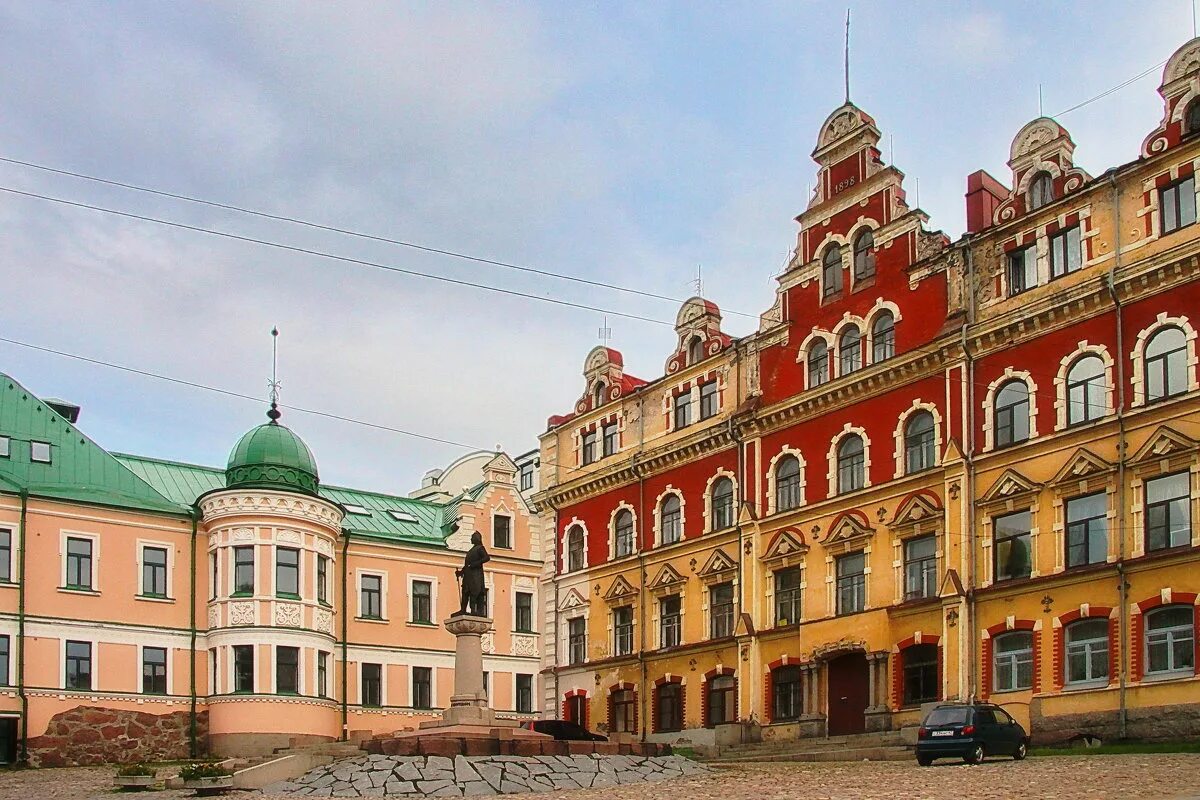 петр 1 выборг. выборг южный вал 16. апраксин федор матвеевич выборг. набережная 40 летия влксм выборг д. улица южный вал 4 выборг.