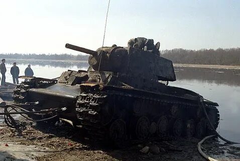 Кто играет танка в невском