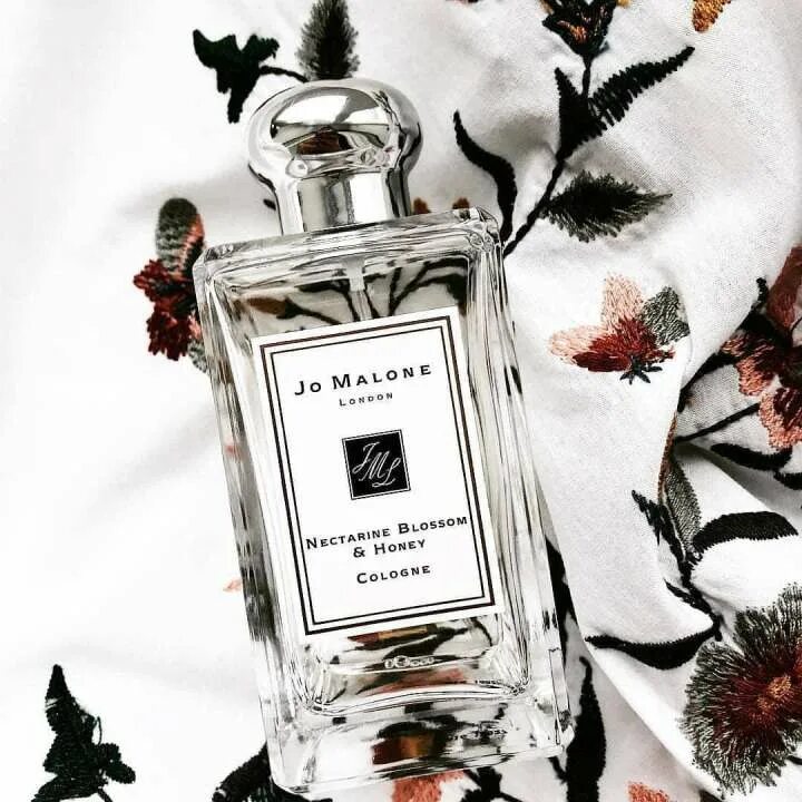 Nectarine blossom honey. Nectarine Blossom Honey Cologne (Jo Malone). Jo Malone Nectarine Blossom. Jo Malone Nectarine Blossom & Honey 100ml. Джо Малон персик и мед.