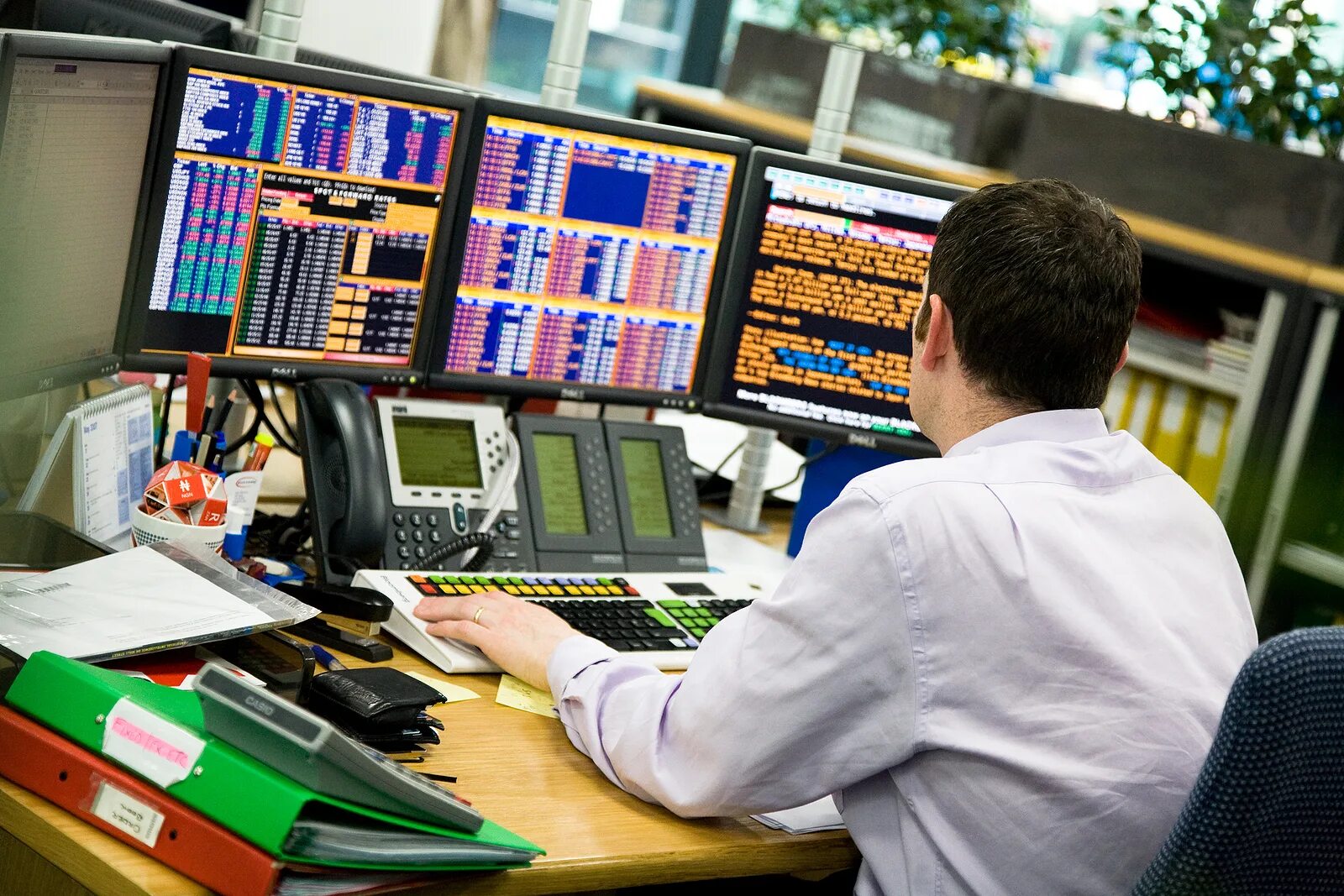 Trader market