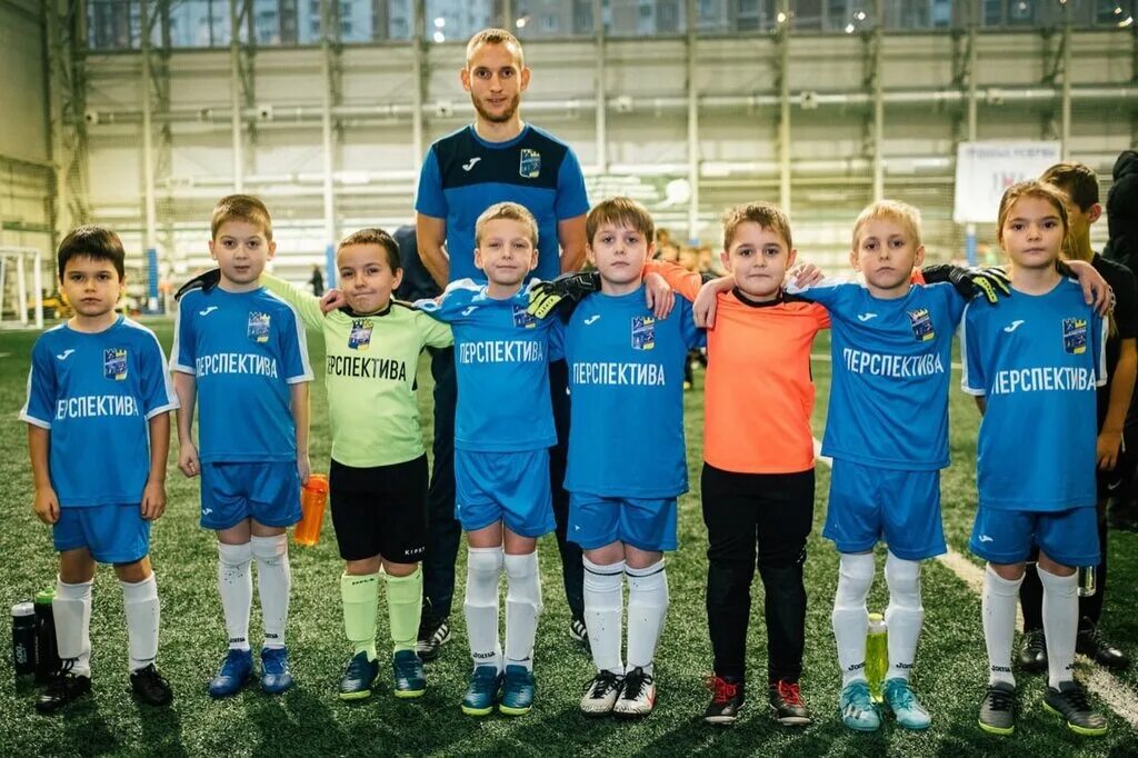 академия фк динамо. детская школа футбола локомотив москва. детский футбольный клуб. футбольный клуб дети. футбольная лаборатория.