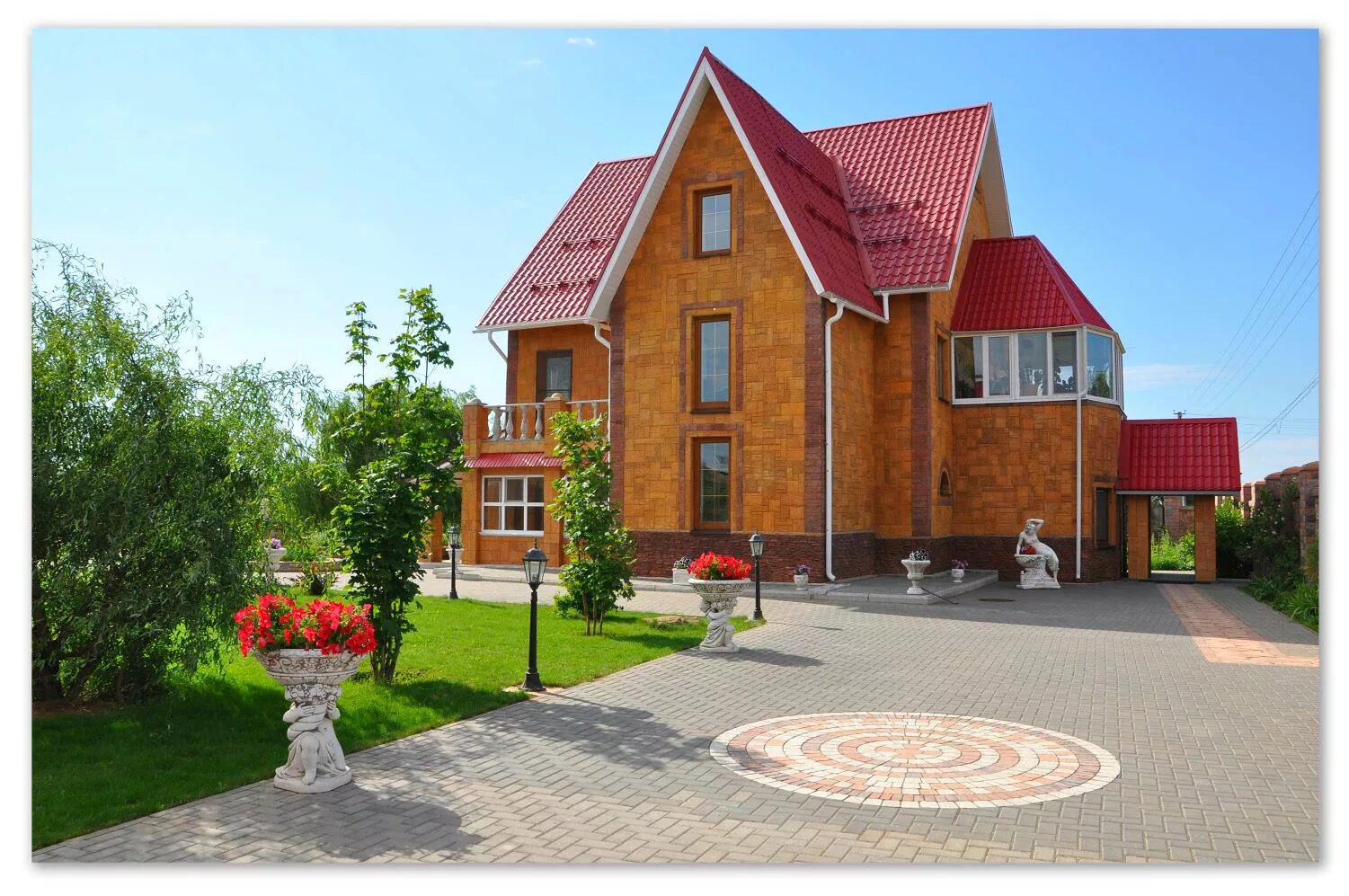 Деревня старое михайловское ижевск. Коттеджный поселок европа ижевск. Дома в ижевске и пригороде. Дома в ижевске и пригороде. Ижевское раздолье.