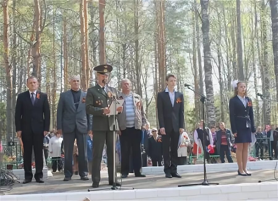 Военкомат новгородской области. Военкомат, город, Окуловка.. 9 Мая митинг. Окуловка. Военкомат Новгородской области Кузьмин. Сотрудники Окуловского военкомата.