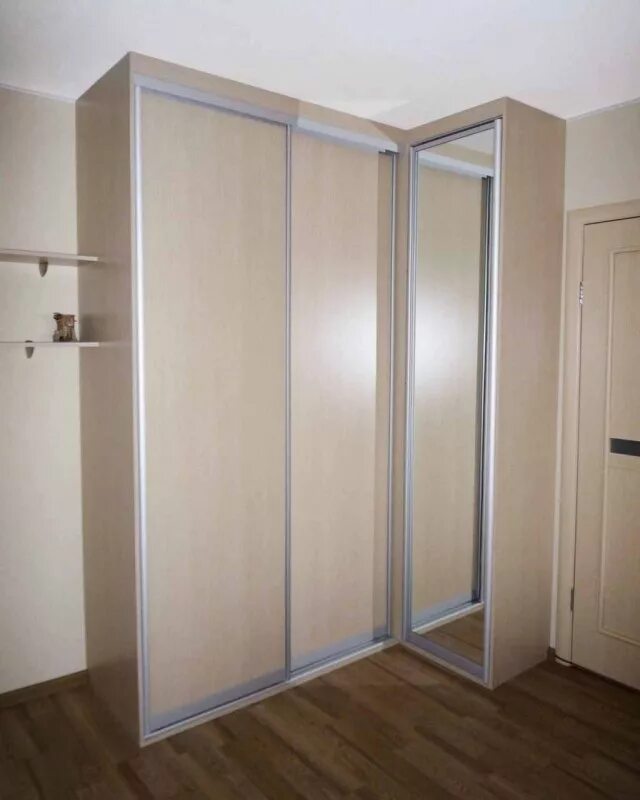 распашной шкаф «наяда». шкаф с распашными дверями. Milano платяной шкаф by misuraemme. шифоньер 6 дверный шатура. шкаф бежевый песок эггер.