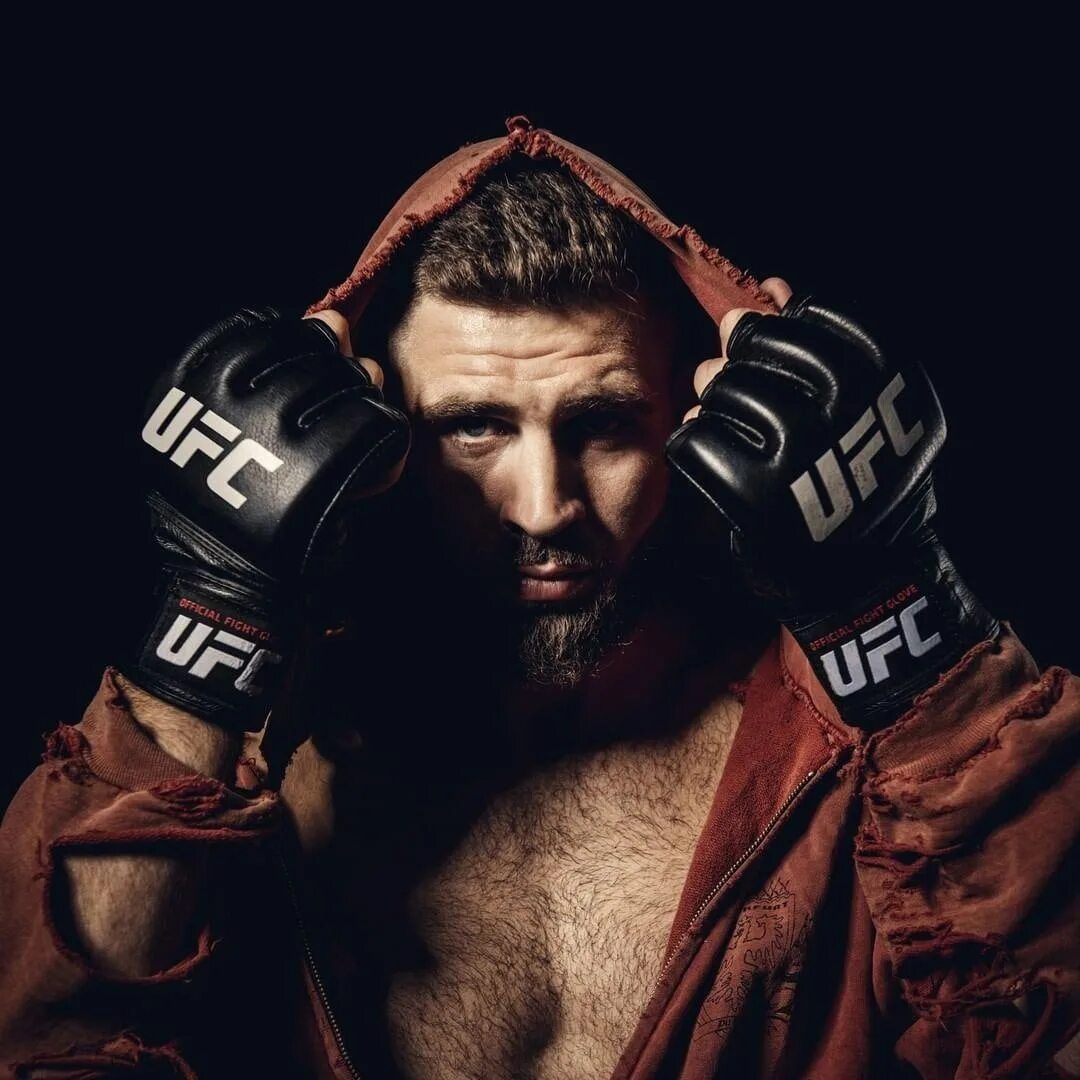 Прохазка ufc. Jiri prochazka ufc. люк рокхолд боец.