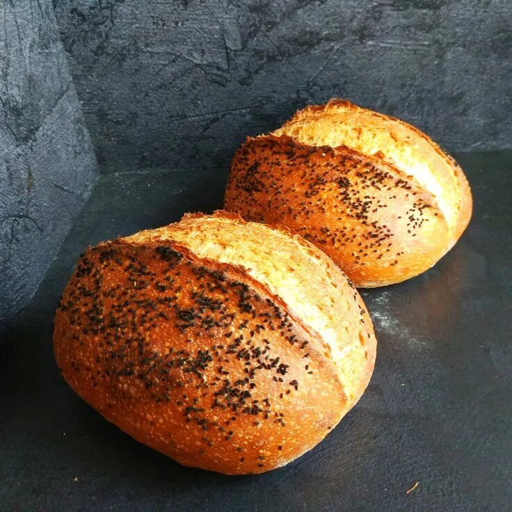 Золотистые хлеба. Хлеб золотистый. Хлеб нежный. Цельнозерновой хлеб на закваске. Мой хлеб.