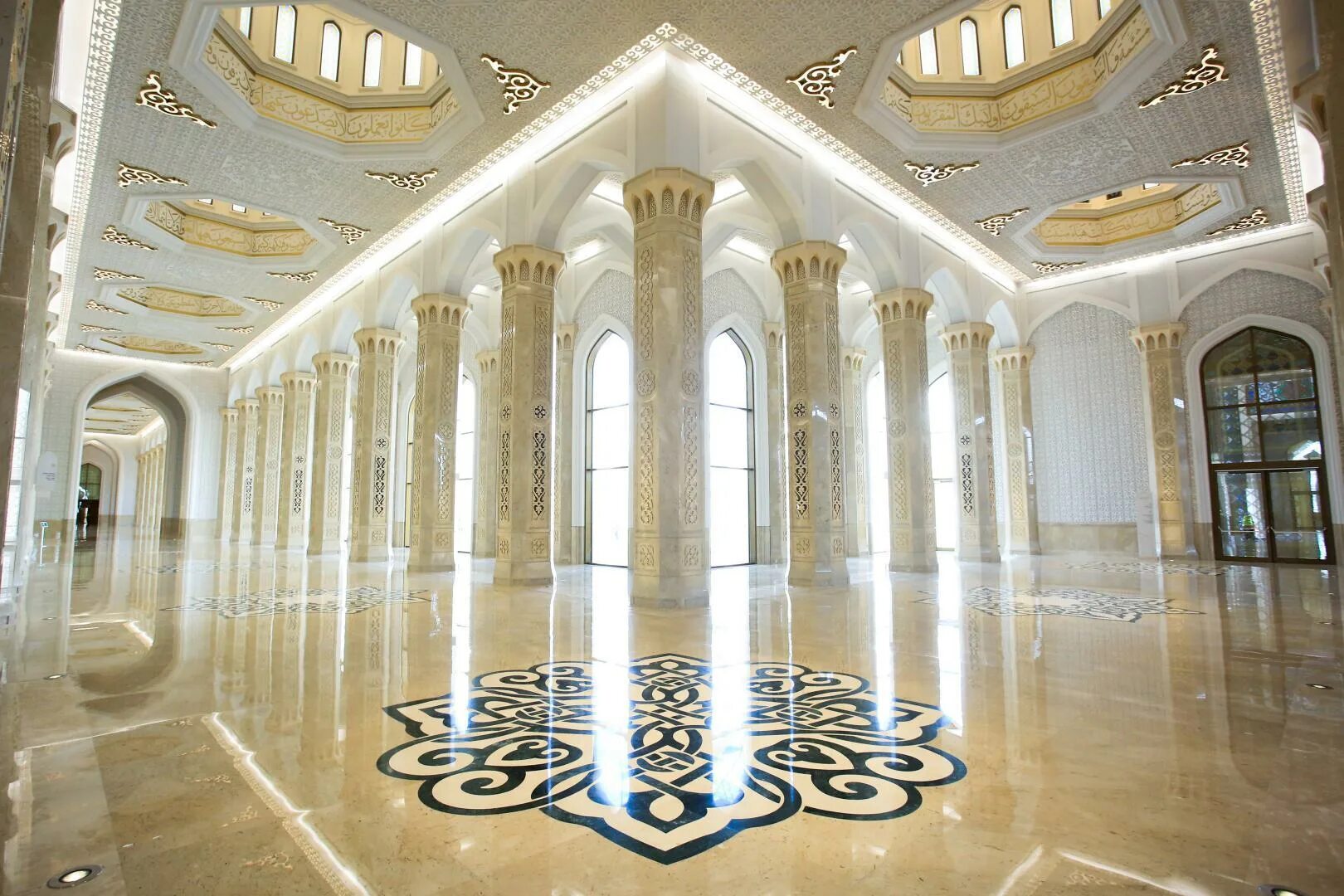 Астана самая большая мечеть. Самая большая мечеть в Азии Нурсултан.