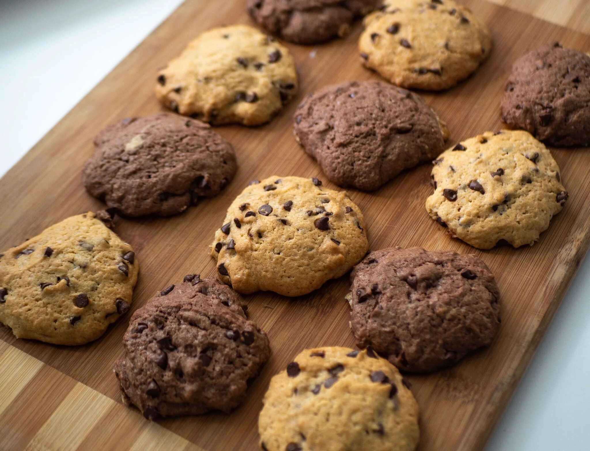 Вкусное печенье. Печенье весовое ассортимент. Почему печенье называется печеньем. Виды печенья. Овсяное печенье американо.