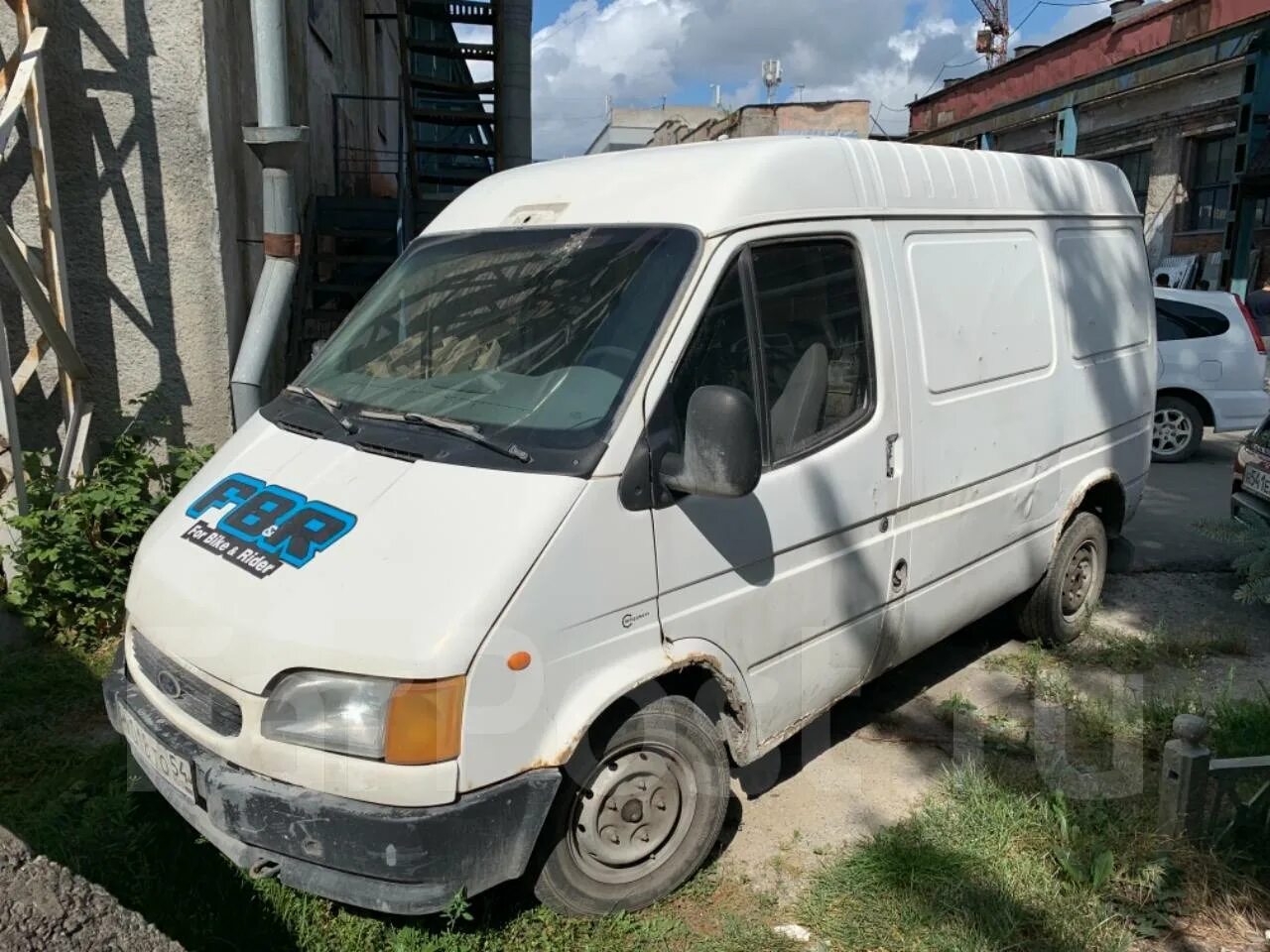 Ford Transit 1998. Форд Транзит 1998г. Форд Транзит грузовой 1998. Форд Транзит 1998 грузоподъемность.