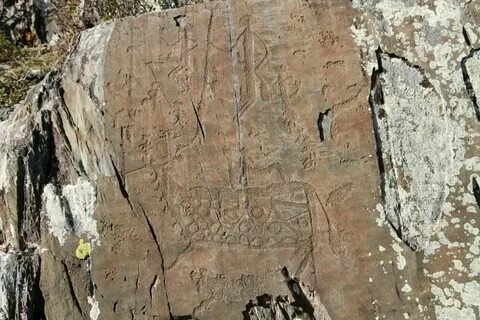 Памятник наскального искусства