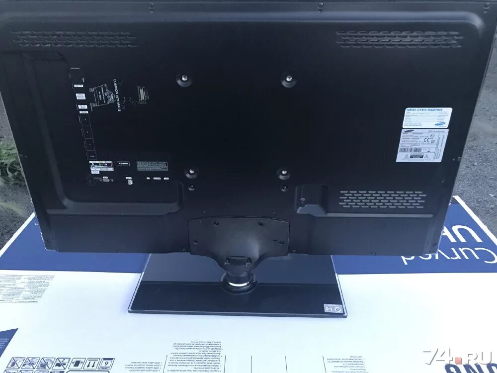 Ue40d5520rw перезагружается