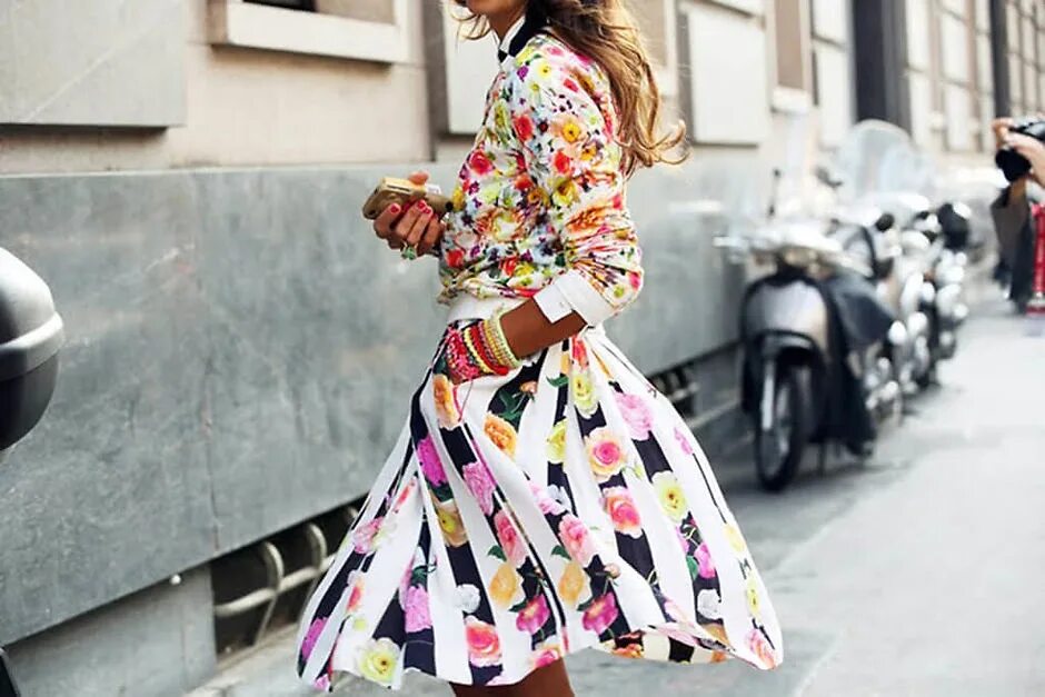 Fashion inspire. Стильные деловые образы для женщин. Parisian chic стиль. Fashion inspire. Цветочные принты в одежде.