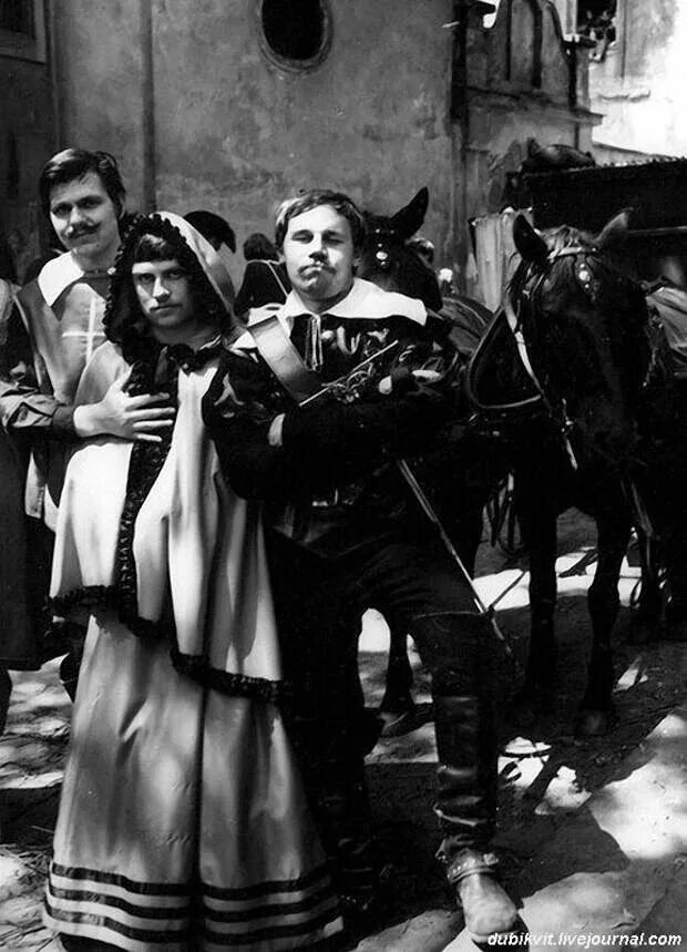 Где снимали дартаньяна и трех мушкетеров 1979. Три мушкетера 1978. съемки три мушкетера 1979.