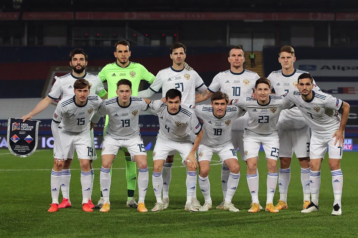 Состав сборной россии по футболу на евро 2020. Состав 2020 год. Схема сборной россии по футболу на евро 2021. Состав барсы 2020. Футбольная команда россии состав 2020.