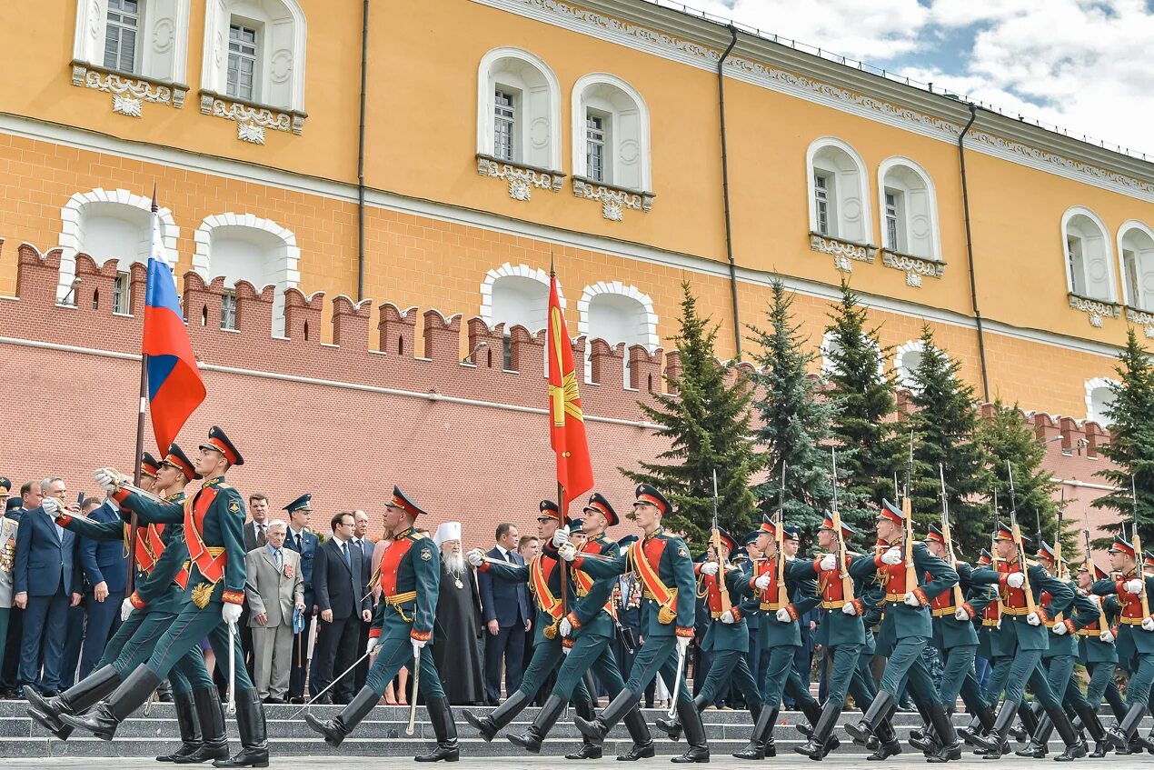 Роты преображенского полка. 154 Комендантский Преображенский полк. Преображенский полк Лефортово. Преображенский полк в Москве. 154 Отдельный Комендантский Преображенский полк 80 годов.