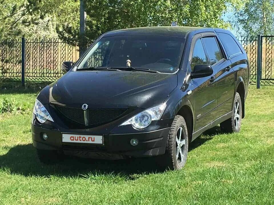 Саньенг актион автомат дизель. SSANGYONG Actyon 1. Саньенг Актион 2010. SSANGYONG Actyon Sports 2010. SSANGYONG Actyon Sports 2008.