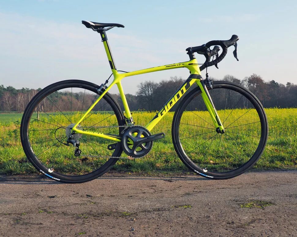 Tcr advanced. Giant tcr sl2. giant tcr advanced sl. giant велосипед tcr advanced 2 disc-kom - 2025xs. giant 2016.