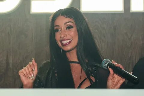 The "Case of the Ex" singer stopped by Billboard News to ...