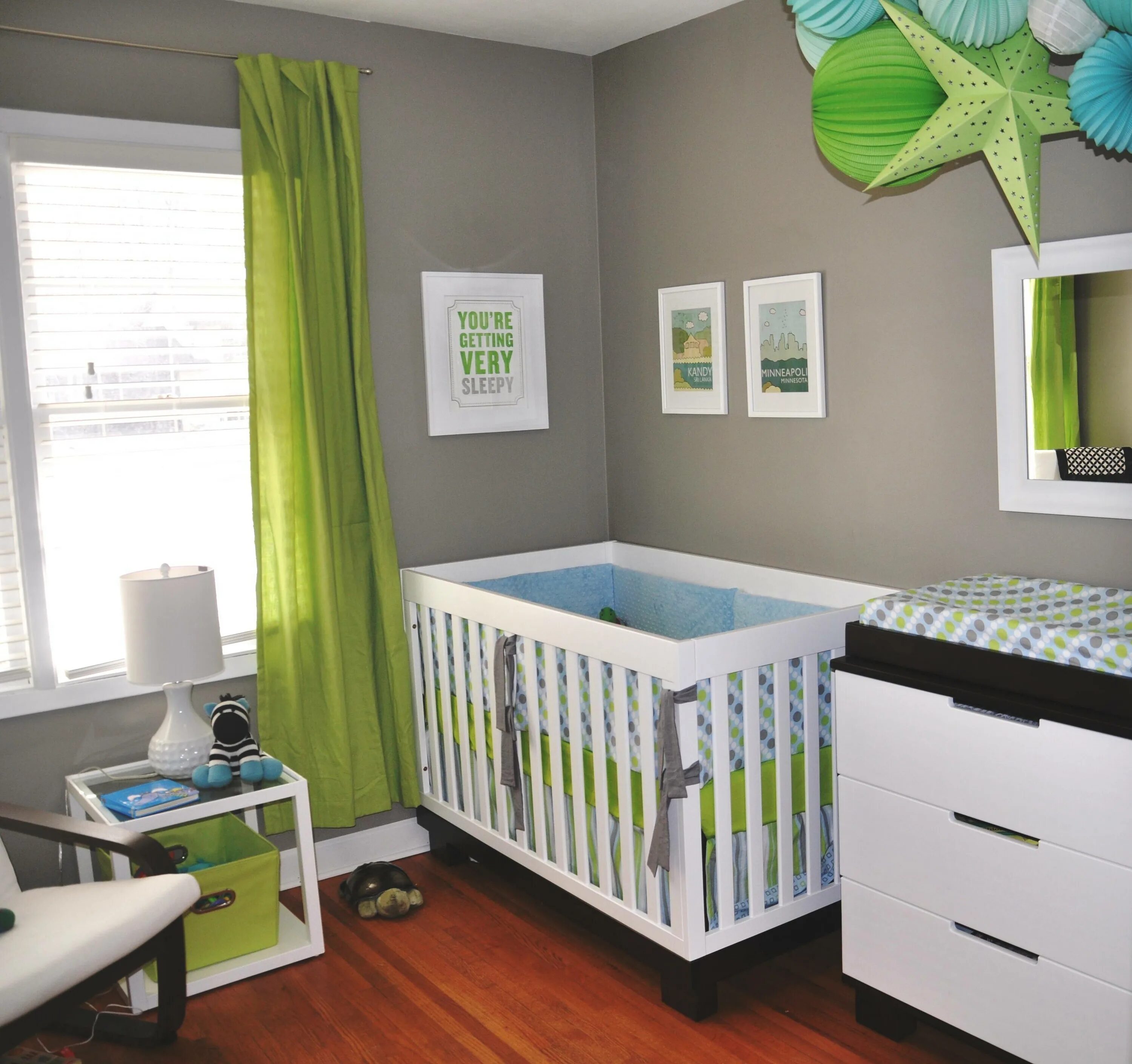 Baby bedroom. Комната для новорожденного. Интерьер детской комнаты для младенца. Интерьер для новорожденного мальчика. Планировка комнаты для новорожденного.