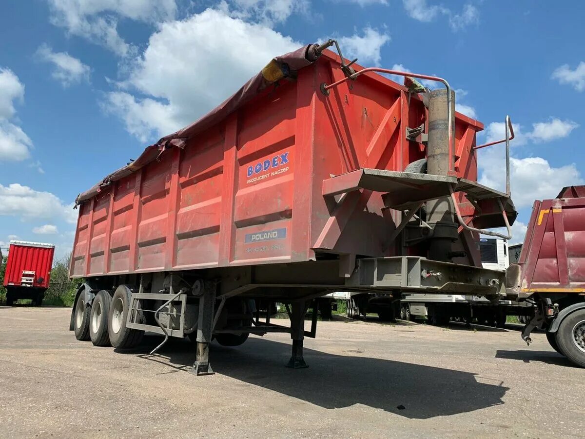 Полуприцеп зерновоз bodex 55m36. Полуприцеп самосвал bodex kis 3ws1. Кис 3. Тонар бодекс. Кисс-03 калибратор-измеритель стандартных.