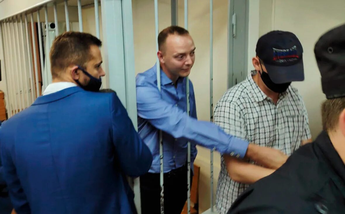 Роскосмос сафронов задержание. Сафронов роскосмос. За что посадили ивана. За что посадили ивана. За что посадили ивана.