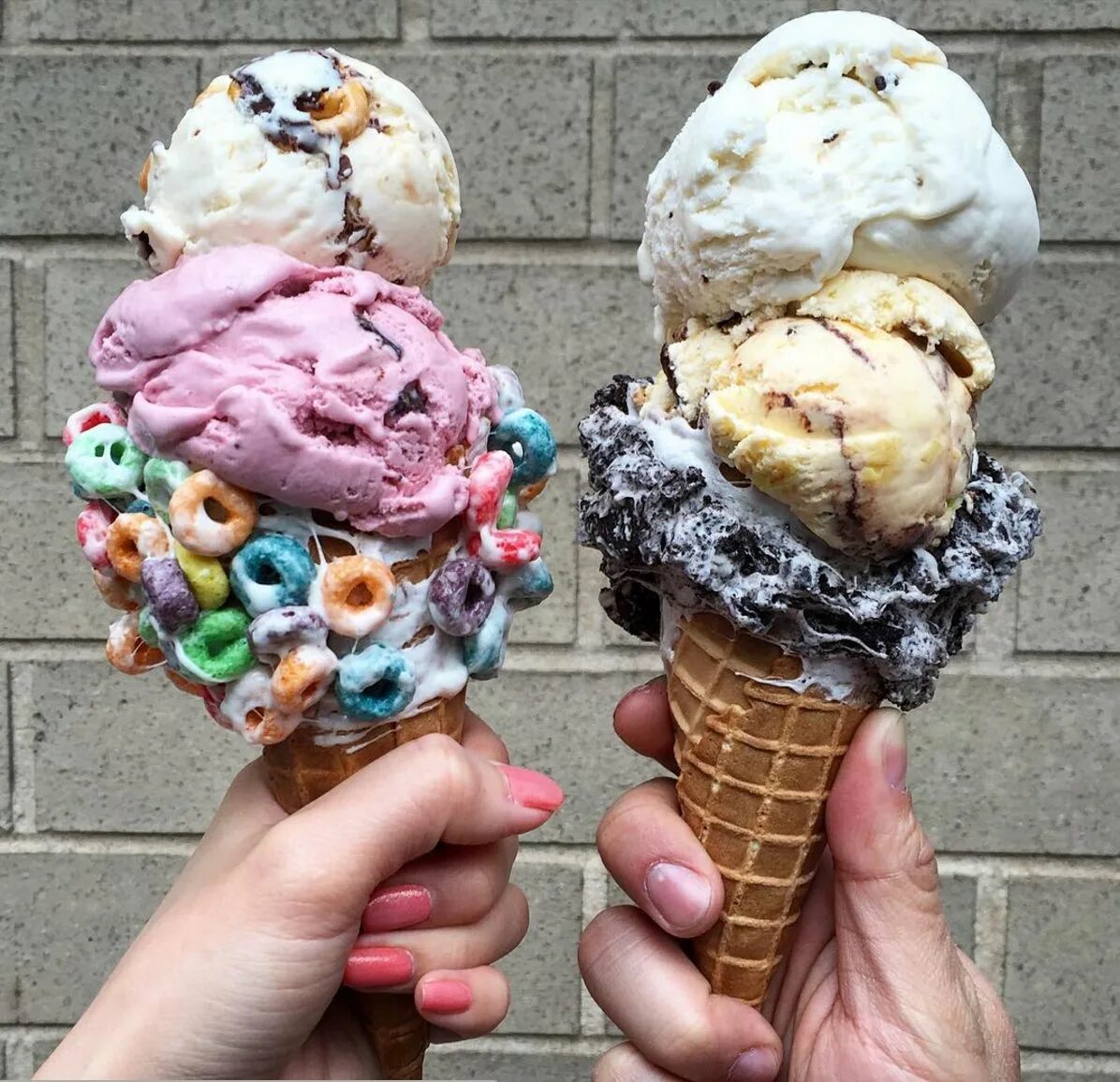 Забавный мороженое. Огроменное мороженное. Необычное мороженое. Растаявшее мороженое. Забава грибочек мороженка.