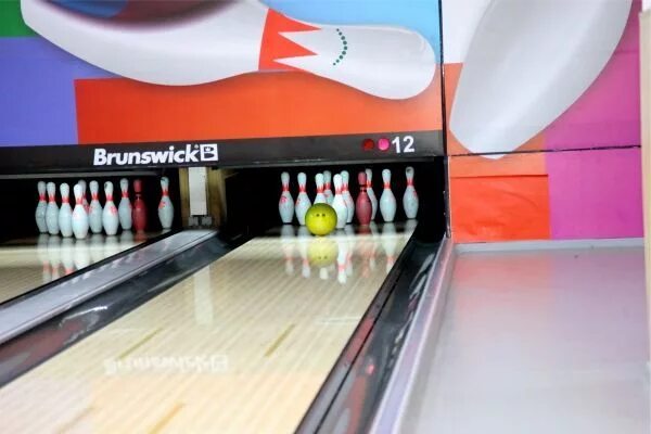 Боулинг внуковское поселение джой хаус. Ташкент улица айбека 24 joy bowling. Joy боулинг. Joy bowling, узбекистан, ташкент. Bowling ташкент.