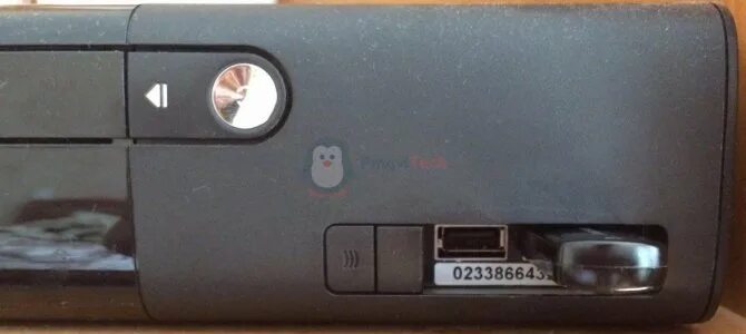 Как на xbox 360 через флешку. Флешка для Xbox 360. Xbox 360 e передняя панель. Икс бокс 360 задняя панель. Икс бокс 360 передняя панель.