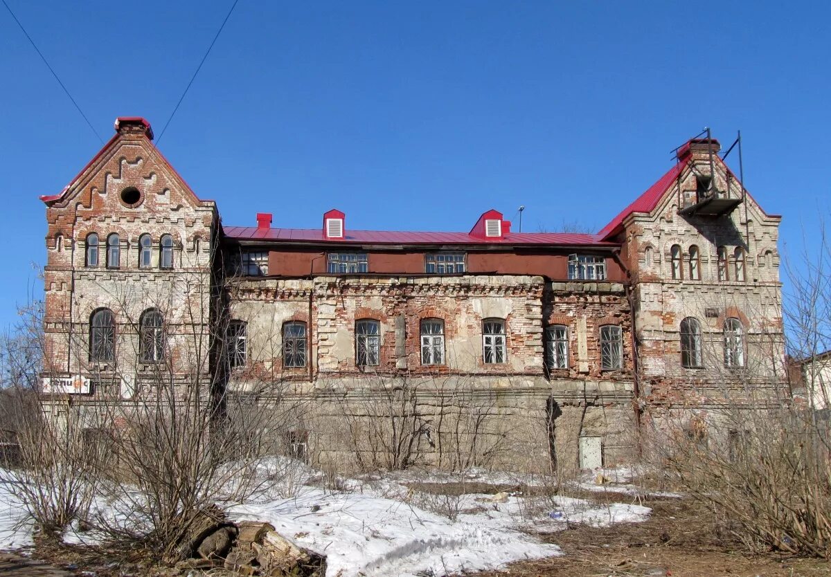 Спасская улица 1а. Дом Аверкия Перминова Киров. Спасская улица, 10а, Киров дом Перминова. Дом Аверкия Перминова Киров история. Улица Спасская, 10-а Киров.