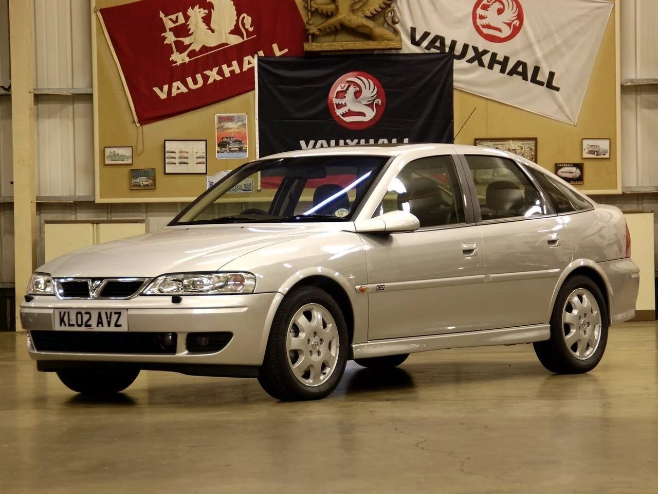 Автомобиль вектра б. Vauxhall Vectra b. Vauxhall Vectra. Vauxhall Vectra 2003. Воксхолл Вектра с автомобиль.