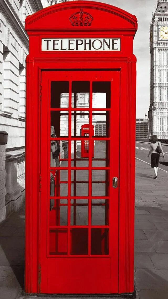 Британия телефон. Телефонная будка Лондон. Красная телефонная будка в Лондоне. Телефонная будка Англия. Англий телефонная будка Лондон.