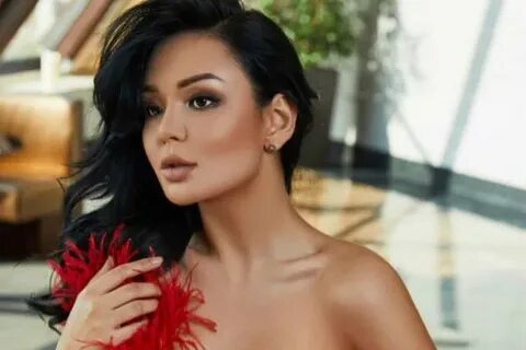 Бұрынғы порно модельдер