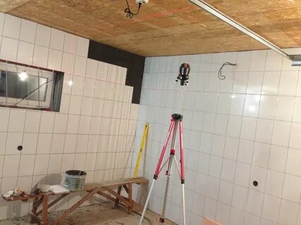 Стены гаража плиткой