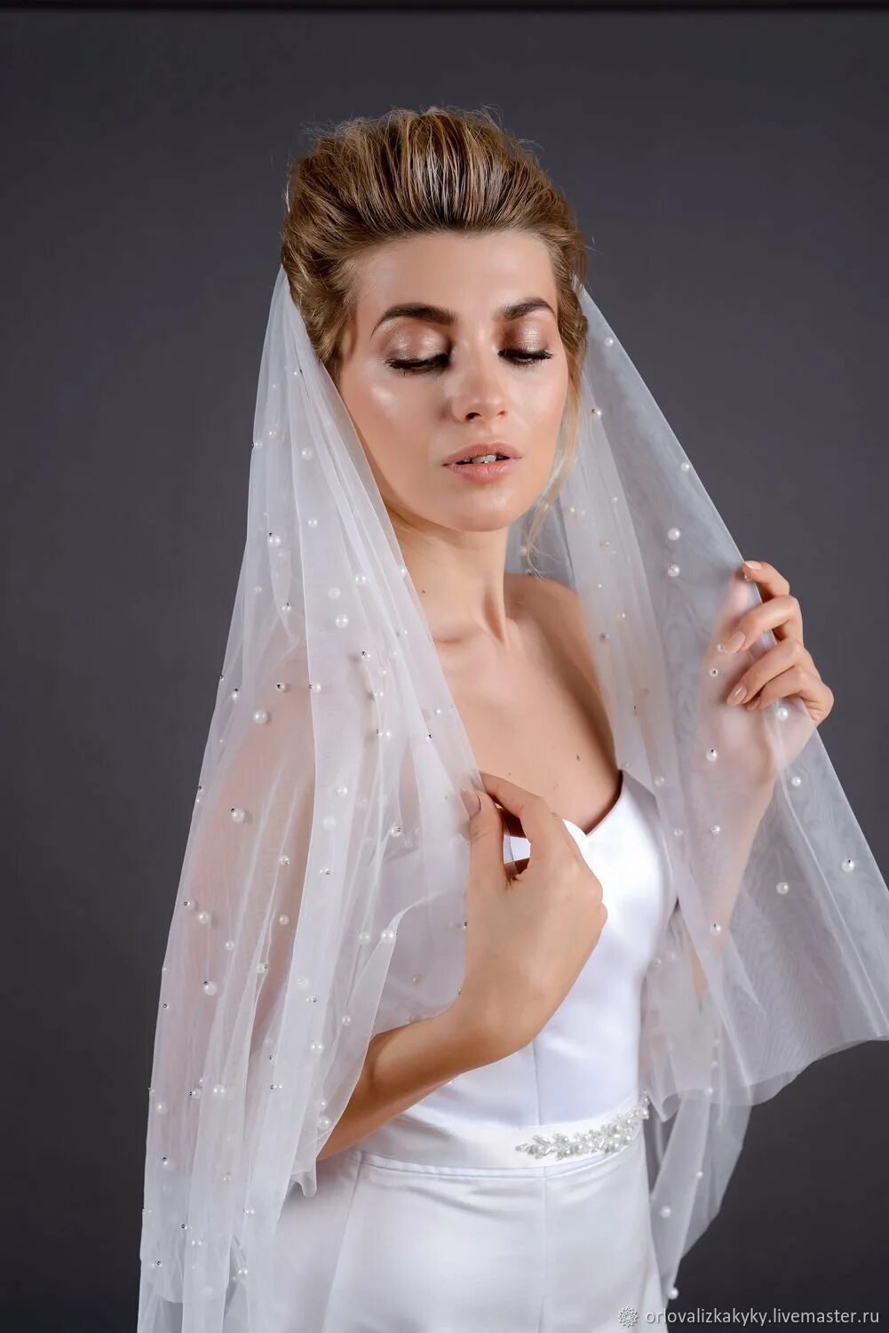 Фата для невесты. Фата испанка. Фата 2022. Фата для невесты 2023. Фата испанка.