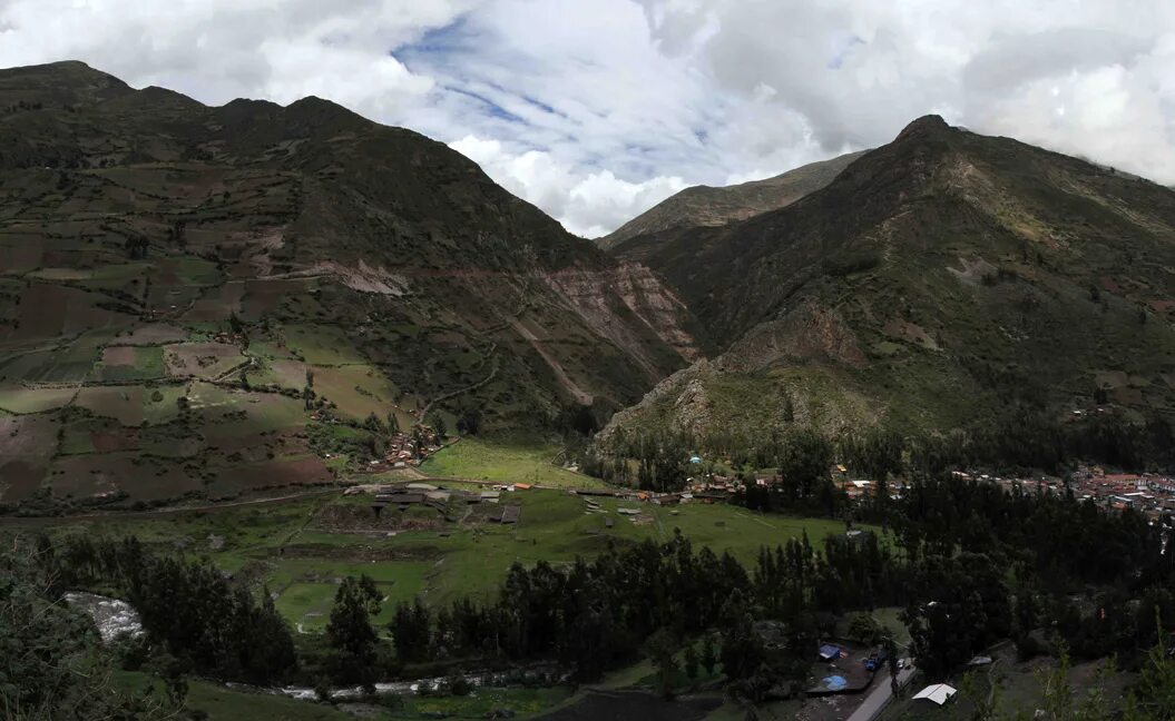 восточные холмы. восточный холм. восточные холмы. восточный холм. восточный холм.