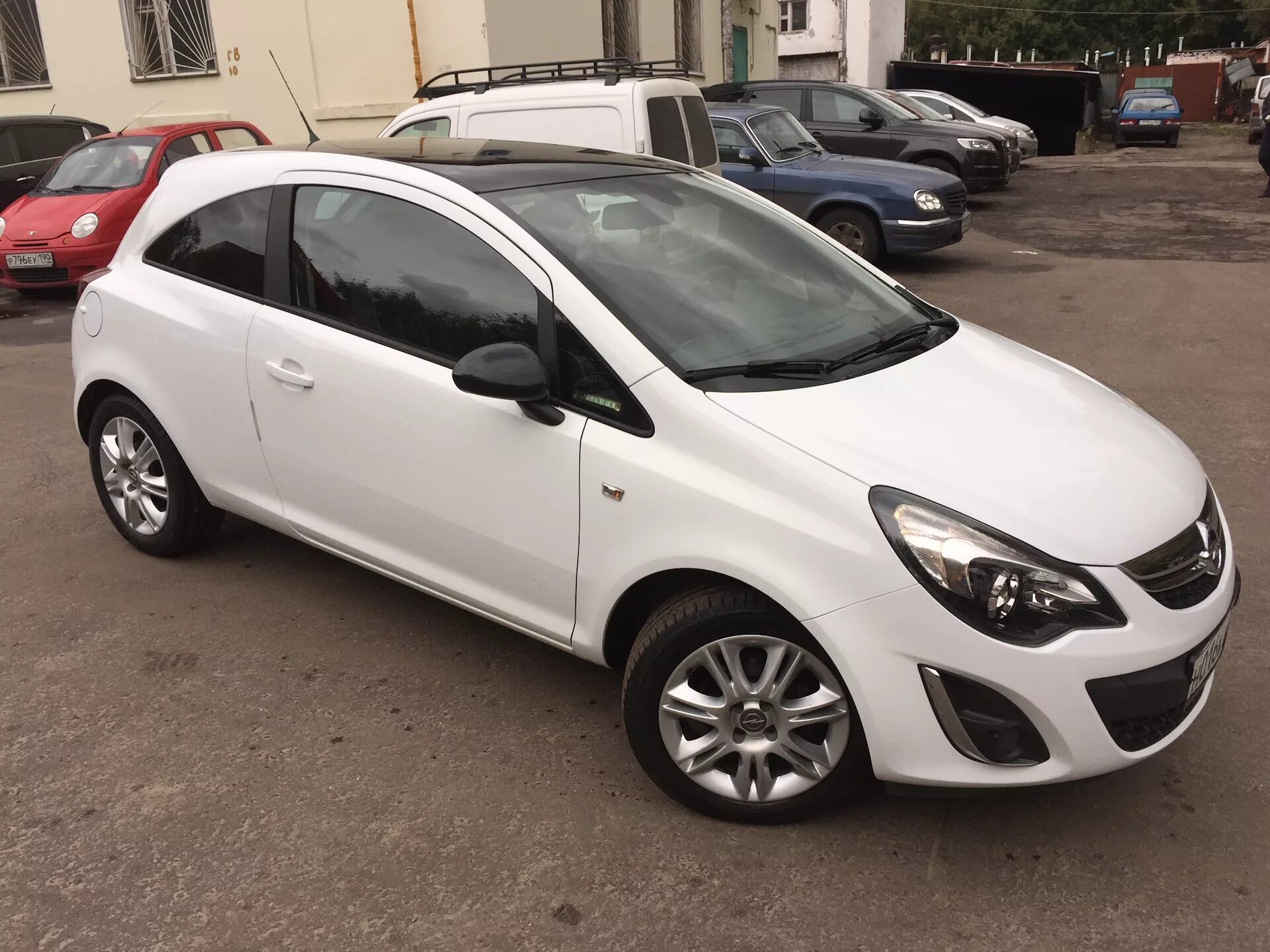 Opel corsa диски. Opel Corsa r18. Opel Corsa d r15. Opel Corsa d r16. Колеса на Opel Corsa d.