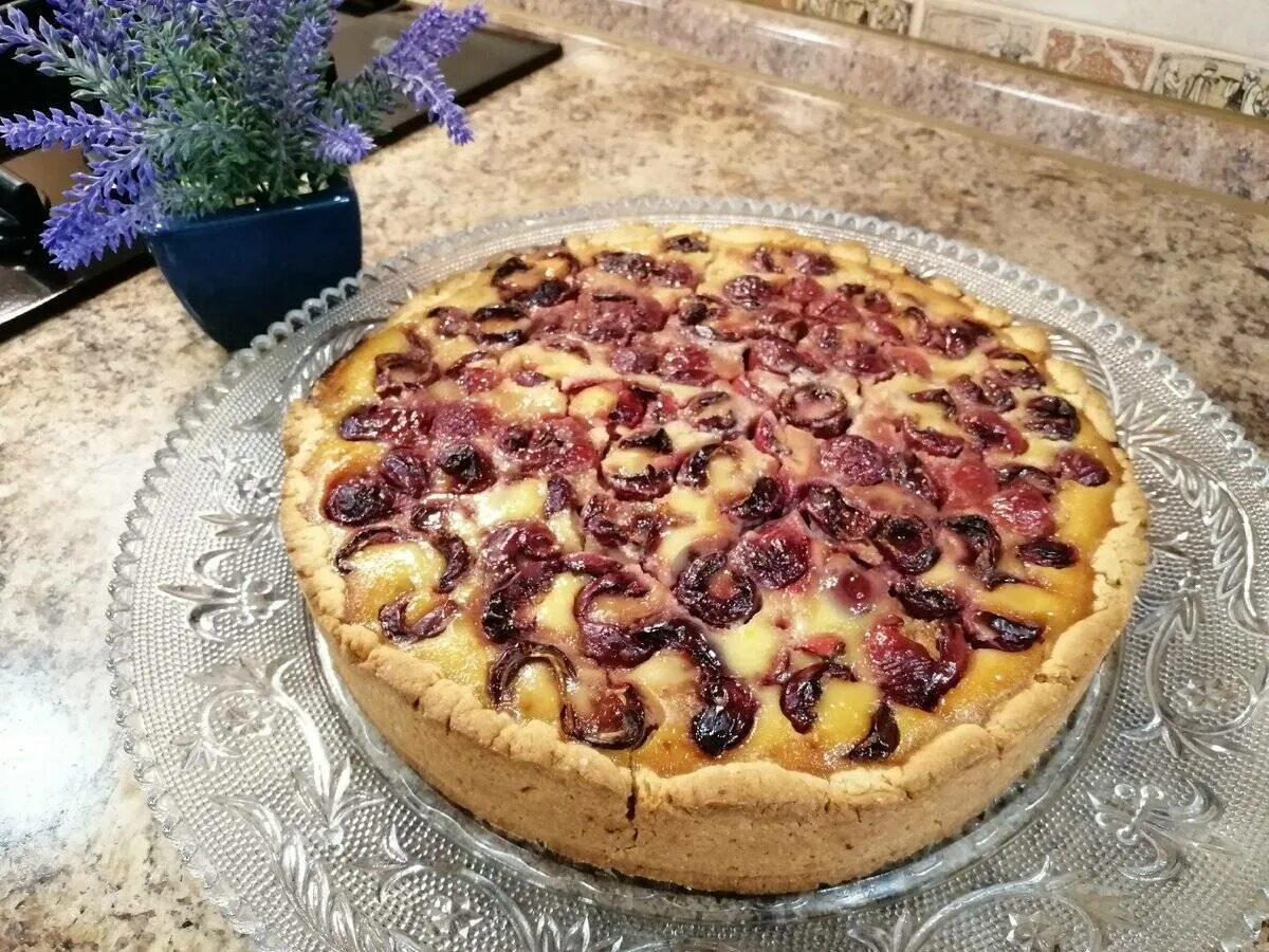 Настоящее лето! Готовим вкусные пироги с вишней in 2025 Desert recipes, Cherry r